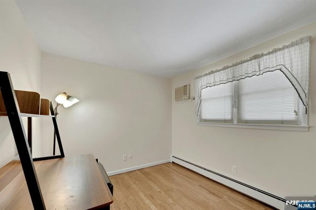 511 Hickory Street, Kearny, NJ 07032