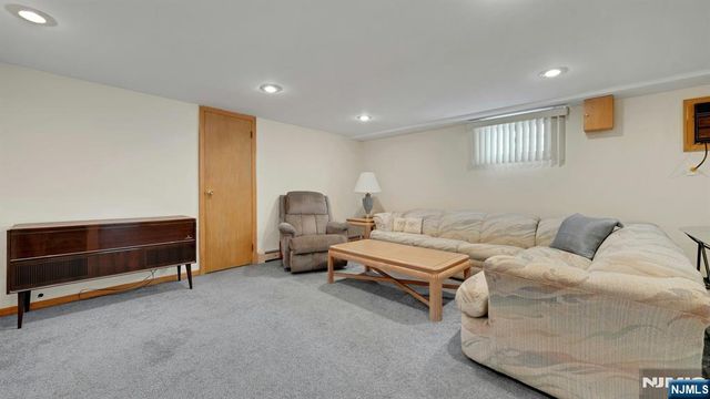 511 Hickory Street, Kearny, NJ 07032