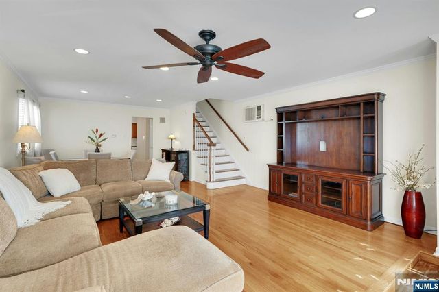 511 Hickory Street, Kearny, NJ 07032