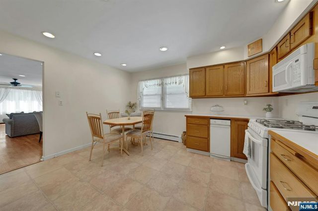 511 Hickory Street, Kearny, NJ 07032