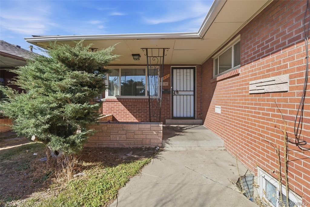 3693 Forest Street, Denver, CO 80207