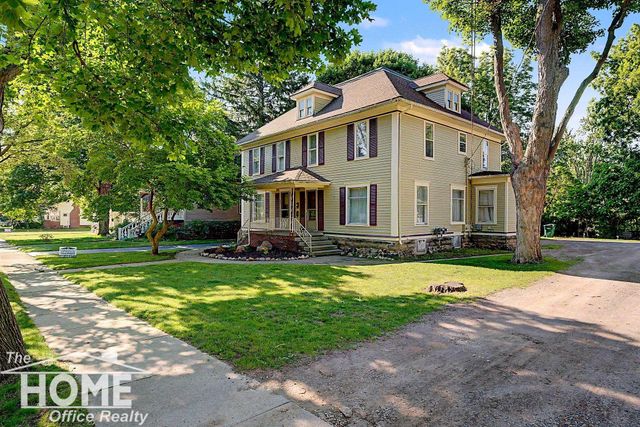 432-434 E Oliver Street, Owosso, MI 48867