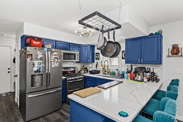 Address unavailable.