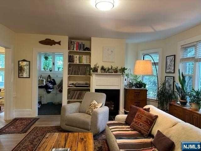 79 Valley Road B, Montclair, NJ 07042