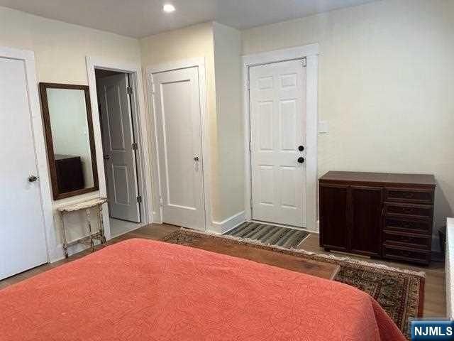 79 Valley Road B, Montclair, NJ 07042