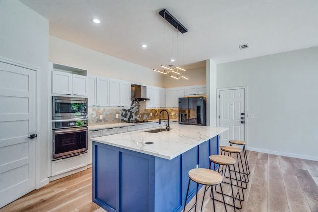 6032 Ainsdale Court, Dallas, TX 75252