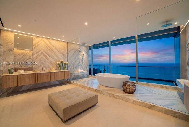 10203 Collins Avenue 2701, Bal Harbour, FL 33154