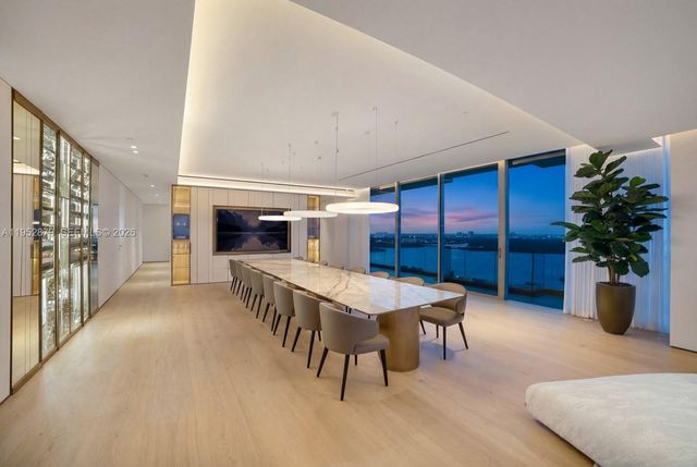 10203 Collins Avenue 2701, Bal Harbour, FL 33154