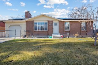5828 S SALEM AVE, Kearns, UT 84118