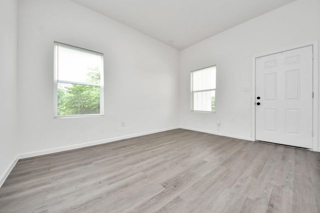 318 Tennessee Street AB, Houston, TX 77029