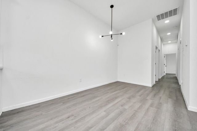 318 Tennessee Street AB, Houston, TX 77029