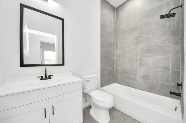 318 Tennessee Street AB, Houston, TX 77029