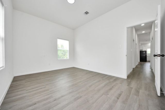 318 Tennessee Street AB, Houston, TX 77029