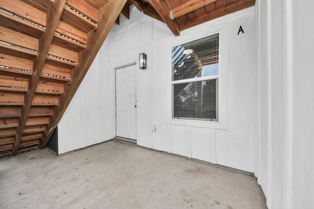 318 Tennessee Street AB, Houston, TX 77029