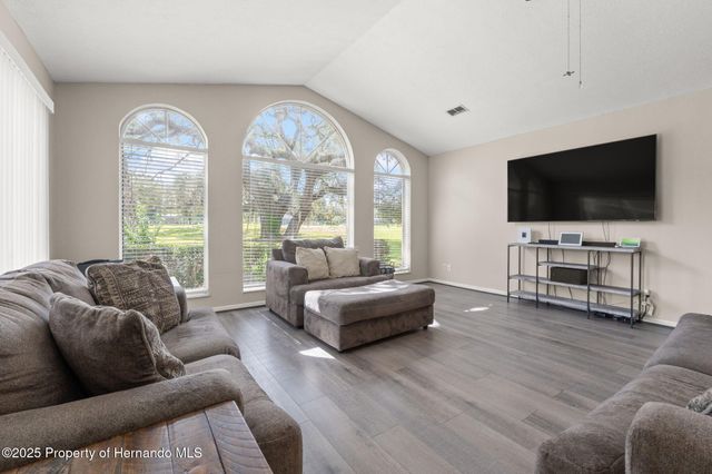 640 E Hartford Street, Hernando, FL 34442