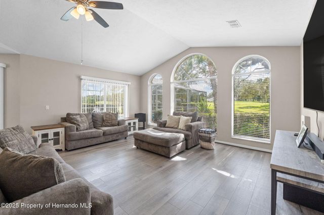 640 E Hartford Street, Hernando, FL 34442