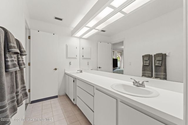 640 E Hartford Street, Hernando, FL 34442