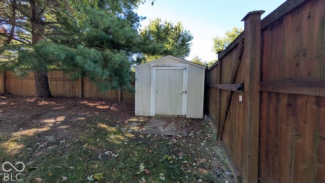 7734 Winding Creek Drive, Indianapolis, IN 46236