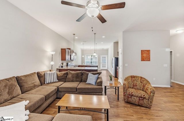 311 Catterick Way, Fountain Inn, SC 29644
