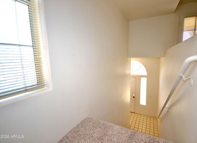 1333 E Morten Avenue 210, Phoenix, AZ 85020