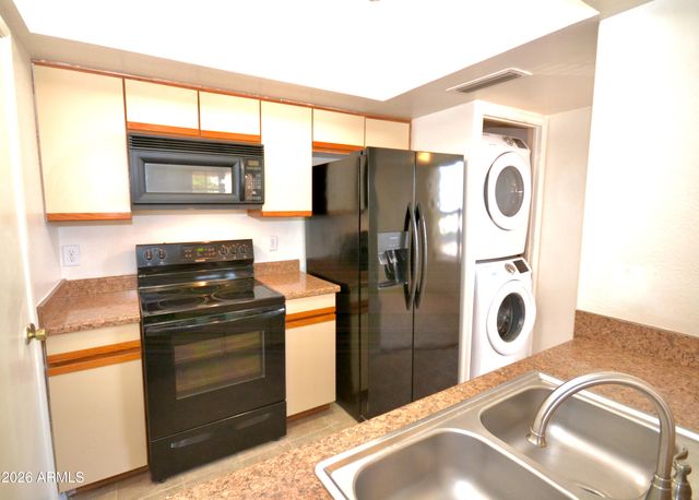 1333 E Morten Avenue 210, Phoenix, AZ 85020