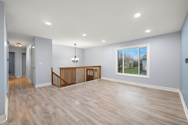 582 Arthur Drive, Cary, IL 60013