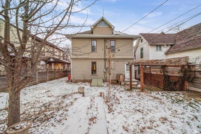 1123 N 9th Street, Lafayette, IN 47904