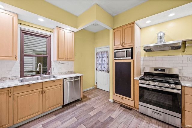 1123 N 9th Street, Lafayette, IN 47904