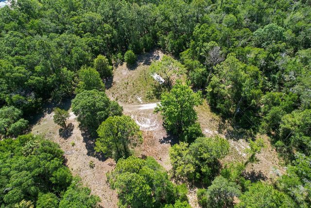 8744 W OAK STREET, Crystal River, FL 34428