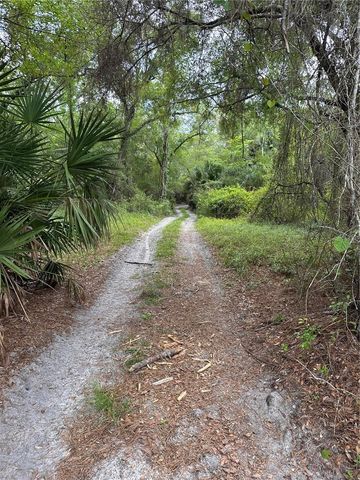 8744 W OAK STREET, Crystal River, FL 34428