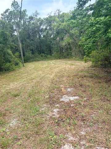 8744 W OAK STREET, Crystal River, FL 34428