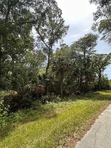 8744 W OAK STREET, Crystal River, FL 34428
