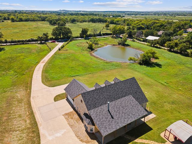 2250 County Road 913, Joshua, TX 76058