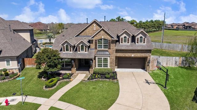 2401 Lake Shadows Lane, Friendswood, TX 77546