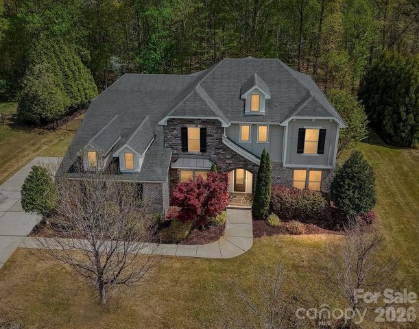 2887 Collaroy Road, Waxhaw, NC 28173