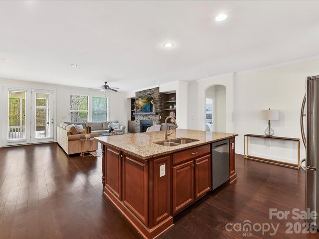 2887 Collaroy Road, Waxhaw, NC 28173