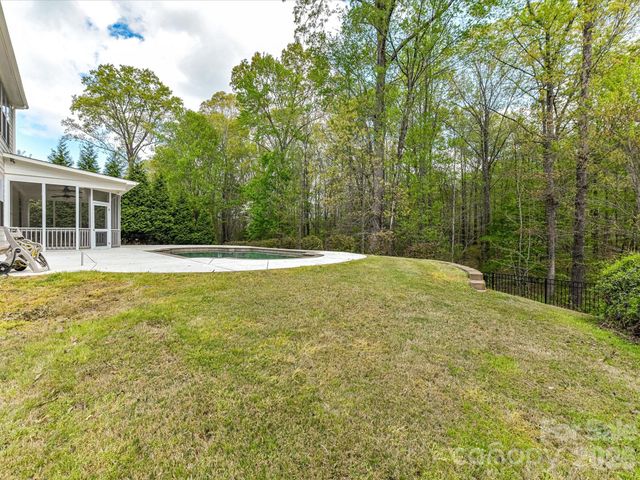 2887 Collaroy Road, Waxhaw, NC 28173