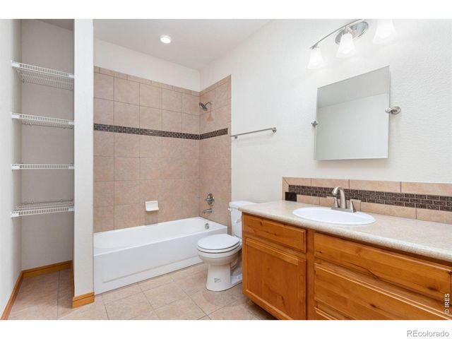 4226 Rolling Gate Road, Fort Collins, CO 80526