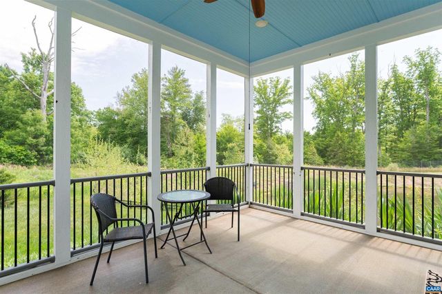 322 CLAIBOURNE RD, Crozet, VA 22932