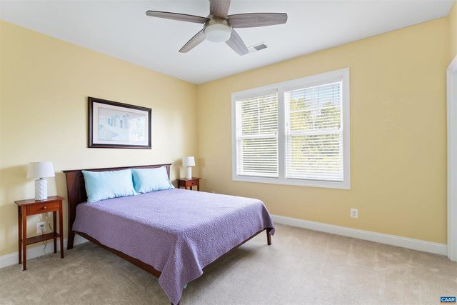 322 CLAIBOURNE RD, Crozet, VA 22932