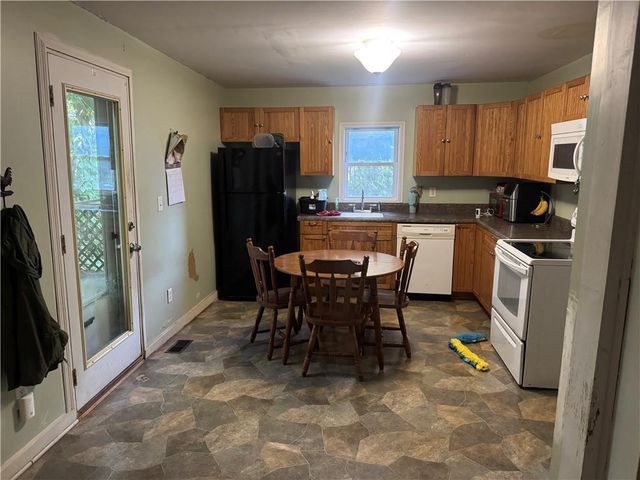 1116 Quincy Street, Leavenworth, KS 66048