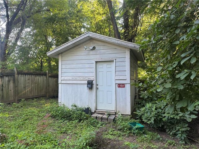 1116 Quincy Street, Leavenworth, KS 66048