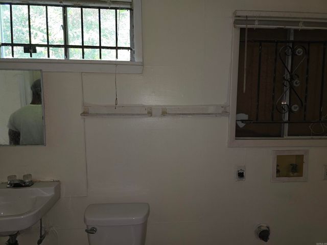 3715 W 12th Street, Little Rock, AR 72204