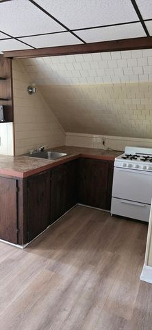 518 Cottage St, New Bedford, MA 02740