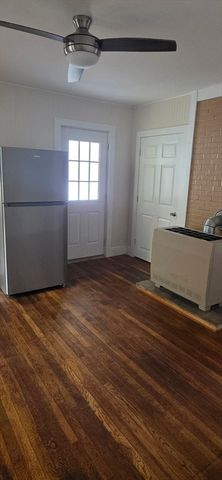 518 Cottage St, New Bedford, MA 02740