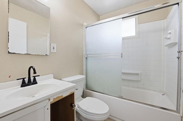 6100 Deed Ct, North Highlands, CA 95660