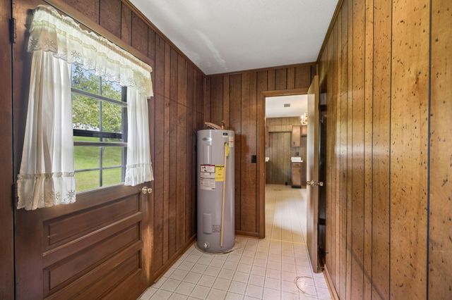 521 E Sunset Drive, Athens, TN 37303