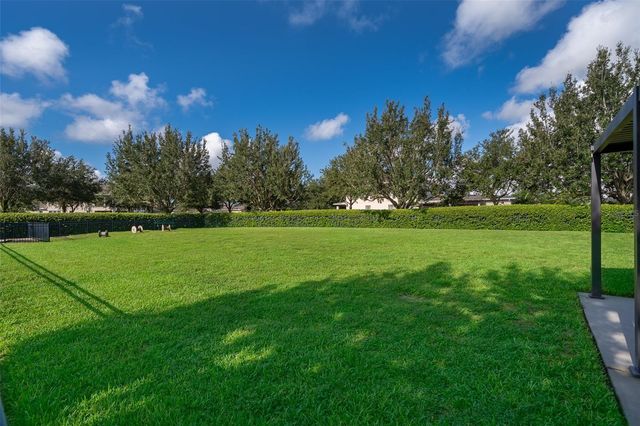 8031 NAVEL ORANGE LANE, Winter Garden, FL 34787