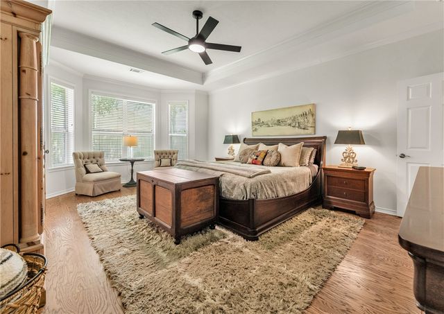 703 Kingsmill Court, College Station, TX 77845