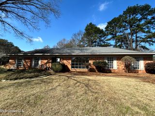 29 Stonegate Drive, Brandon, MS 39042